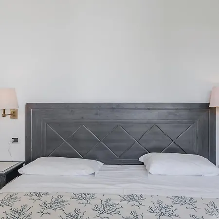 Hotiday Collection - Aparthotel